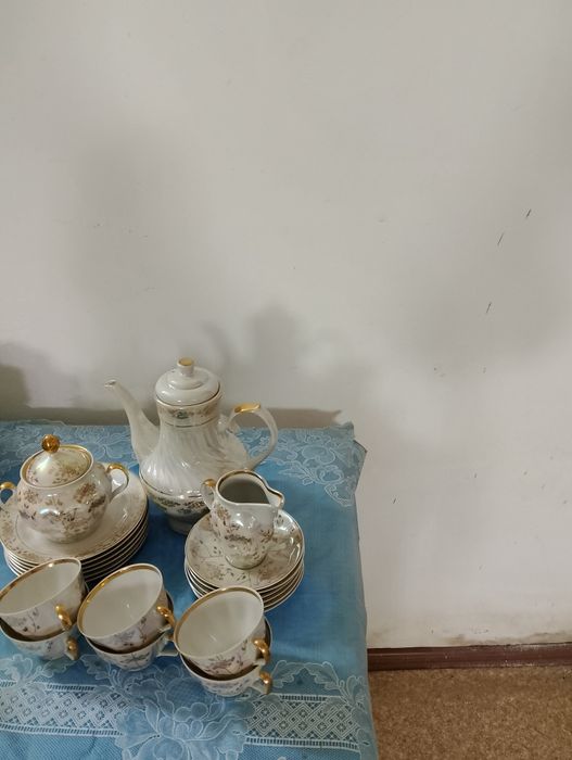 Продам посуду в хорошем состоянии