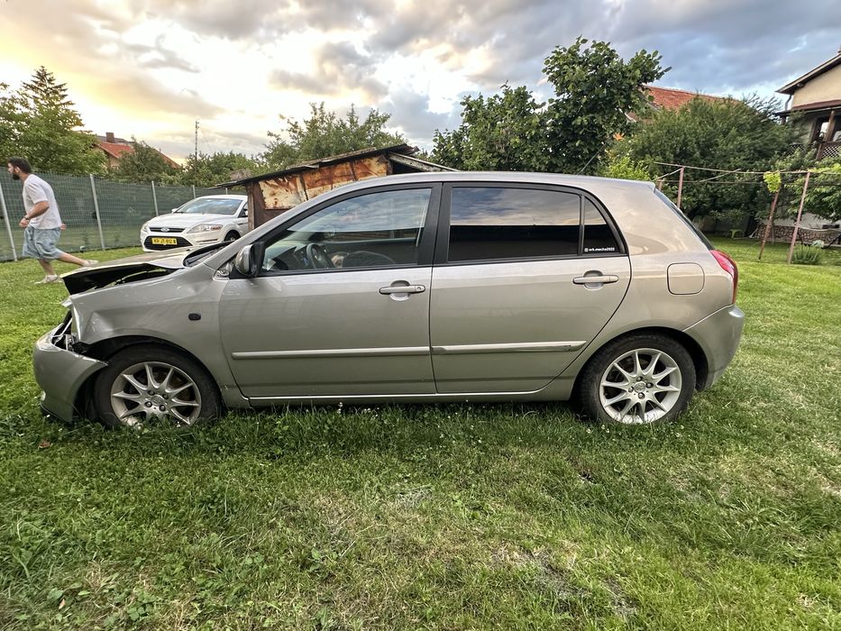 Toyota Corolla E12 T-sport
