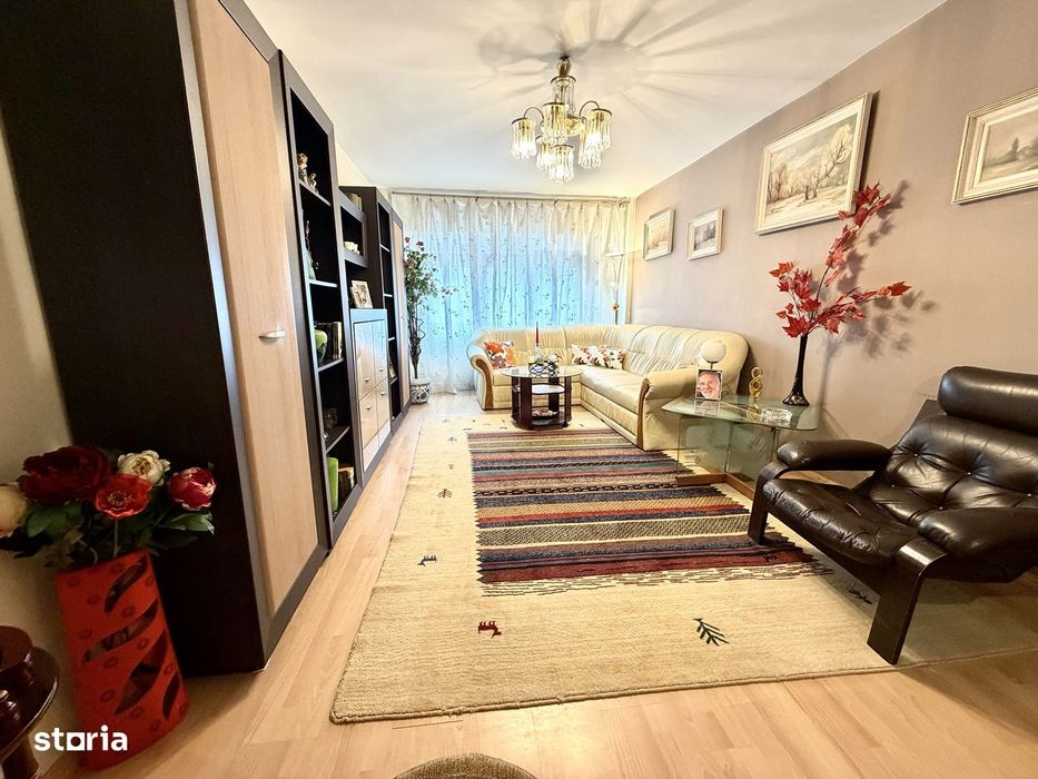 4 camere, et 1, bloc 1988, 101 mp, mobilat, Neagoe Voda