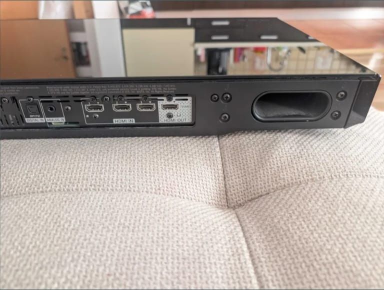 Sistem audio soundbar Sony HT-XT1