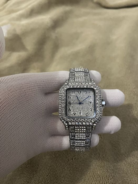 Часовници Cartier Santos Iced