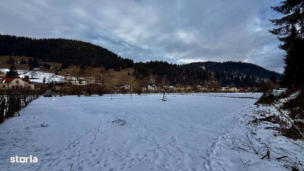 Teren de 590 mp intravilan, lângă pădure, aproape de râu, zona Colacu