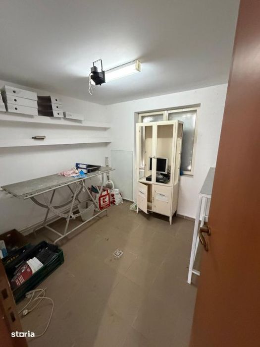 Casa de vanzare ,90 mp constructie ,teren 650mp ,str Rozelor,Filiasi