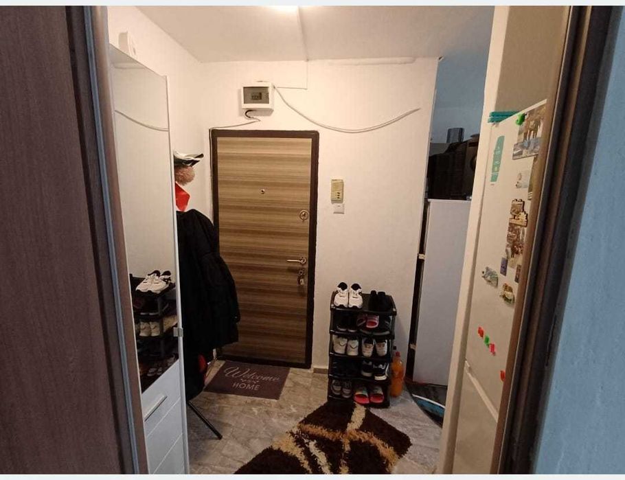 Vand apartament 2 camere