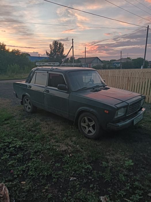 Продам ваз 2107.