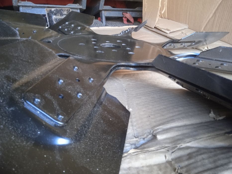 Продам на Бюллер