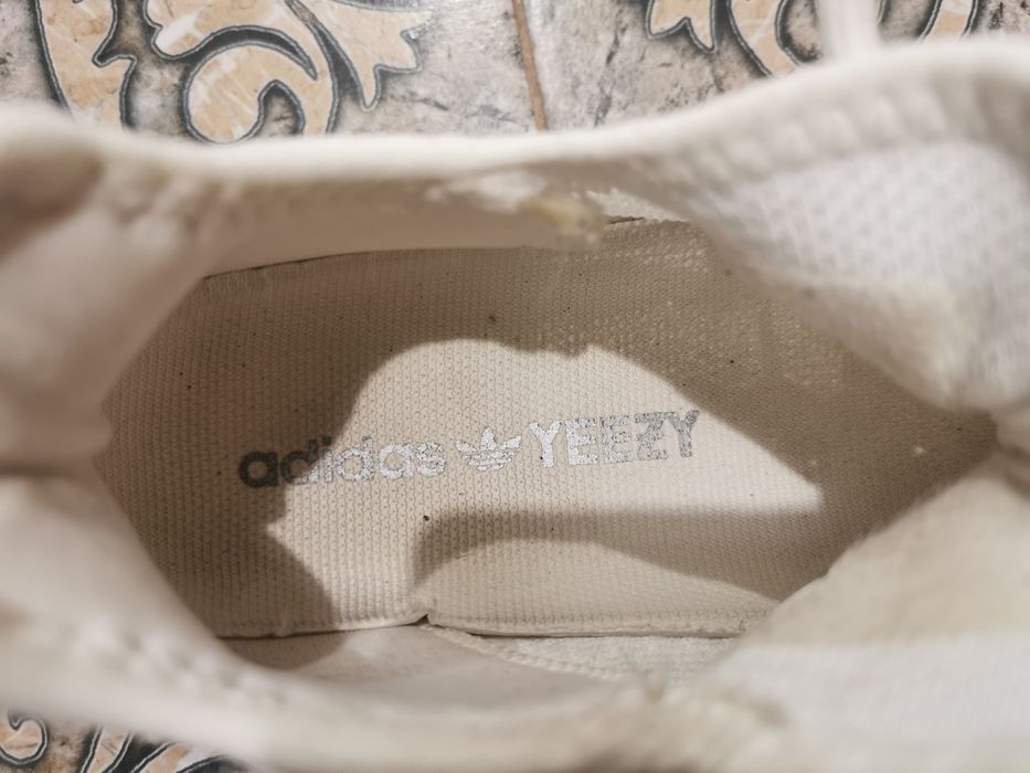 Adidas yeezy маратонки