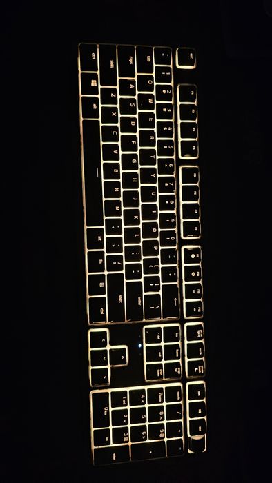 Tastatură Razer Ornata V2 + Mouse Roccat Kone Pure Ultra