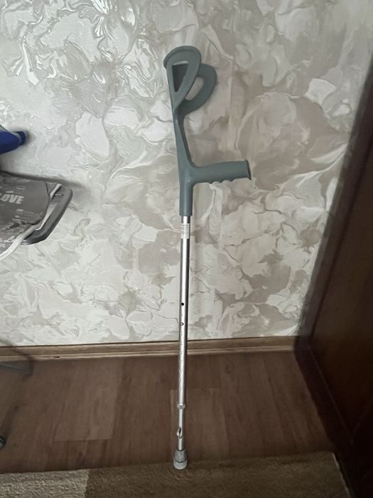 продам костыль..