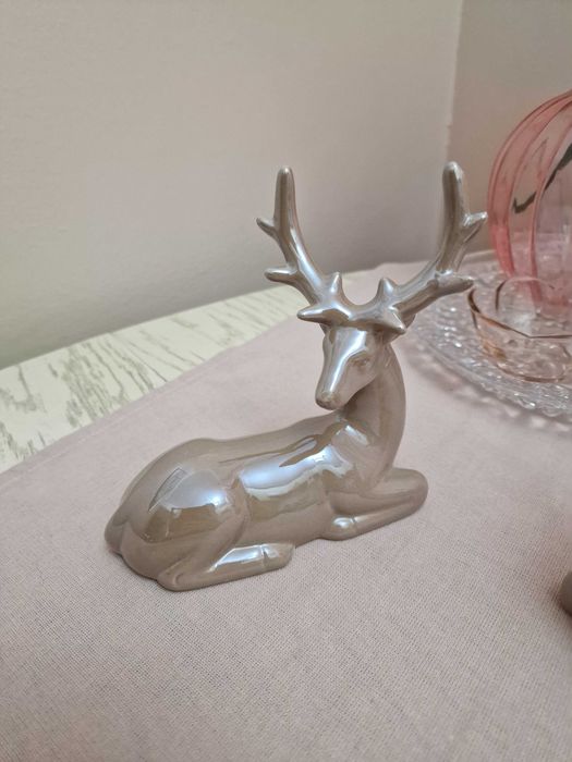 Статуэтки олени. Пара