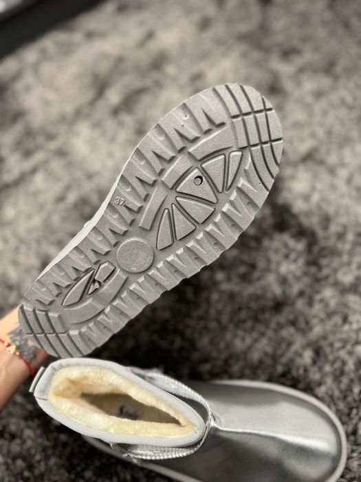 Боти и чанта Moschino