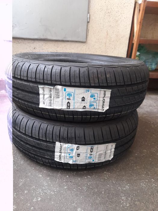 Cauciucuri de vară noi nouțe dimensiunea 195/65/15