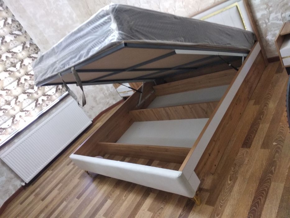 Yengi mebel spalni garnituralar