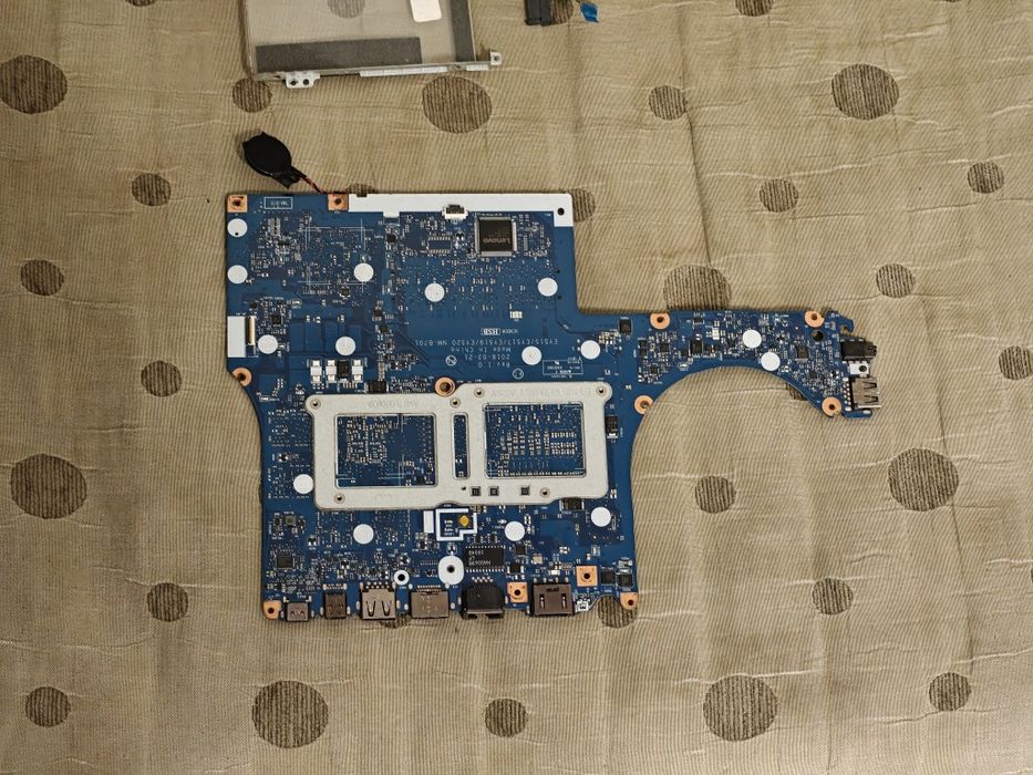 Legion Y530 на части