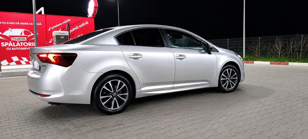 Toyota Avensis 1.8 VVT-i CVT