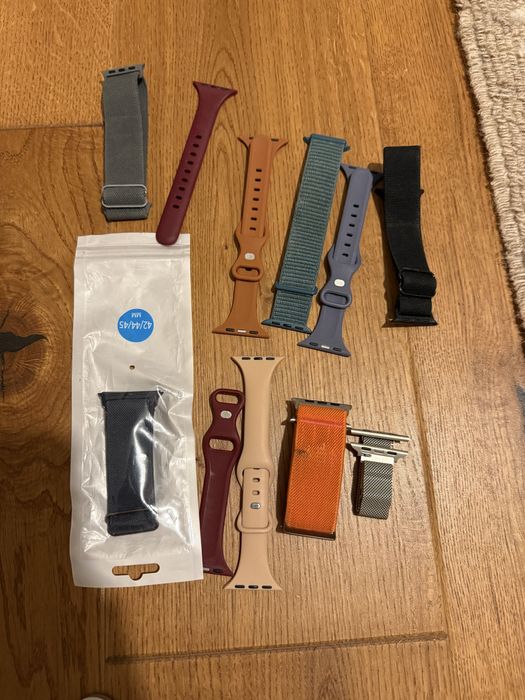 Vand huse iphone 12 pro si 14 + curele apple watch