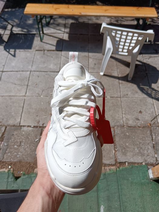 Off White Otsi 1000 white