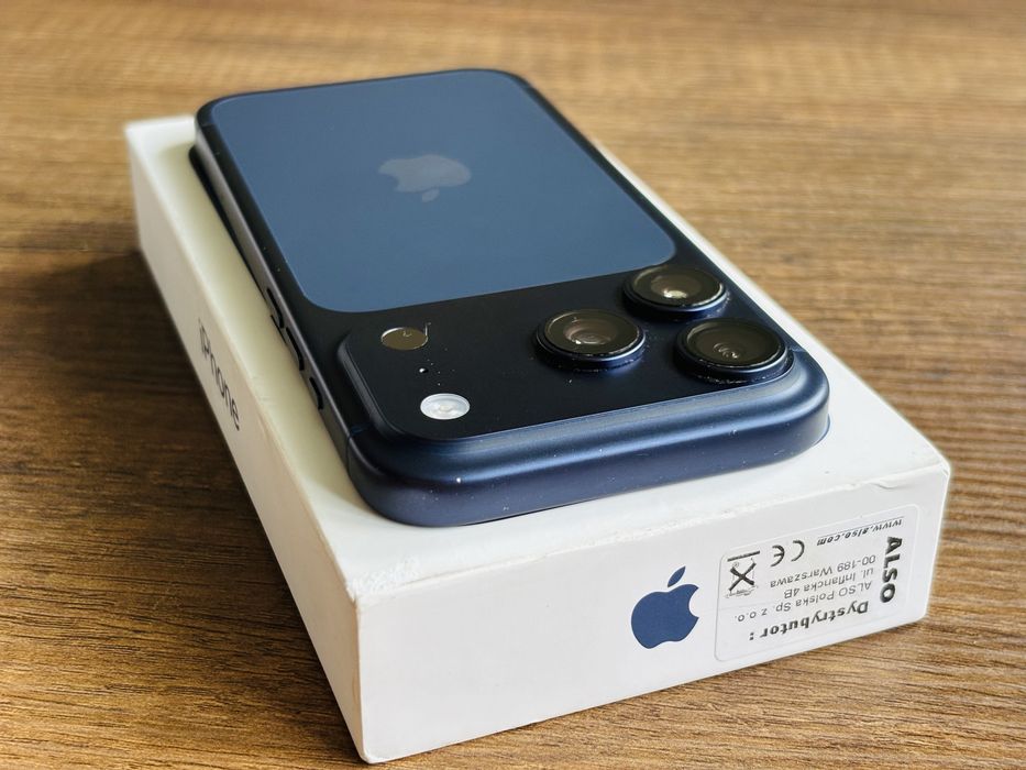iPhone 17 Pro 88 зареждания!!!