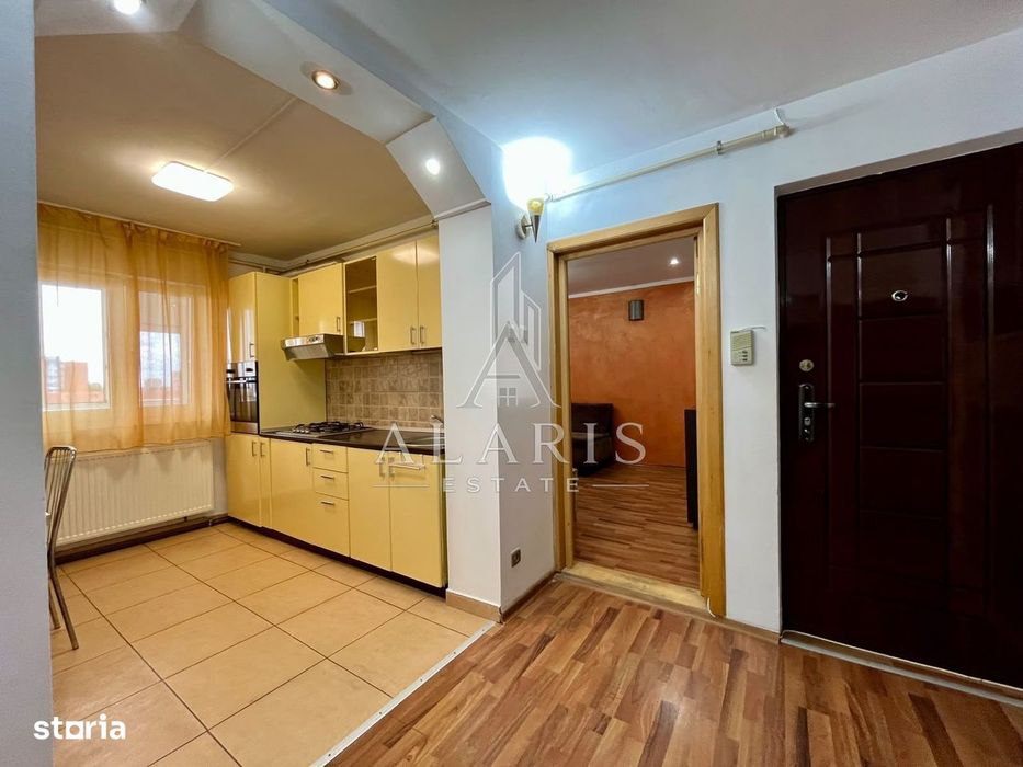Apartament cu 3 camere, centrala proprie, in Complexul Studentesc — fotografia 3