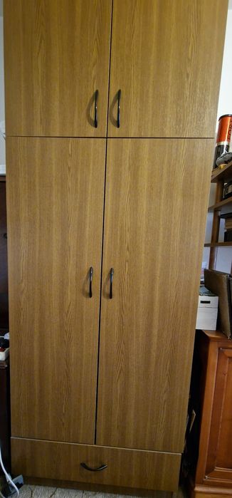 2 buc Dulap haine 4 usi si un sertar