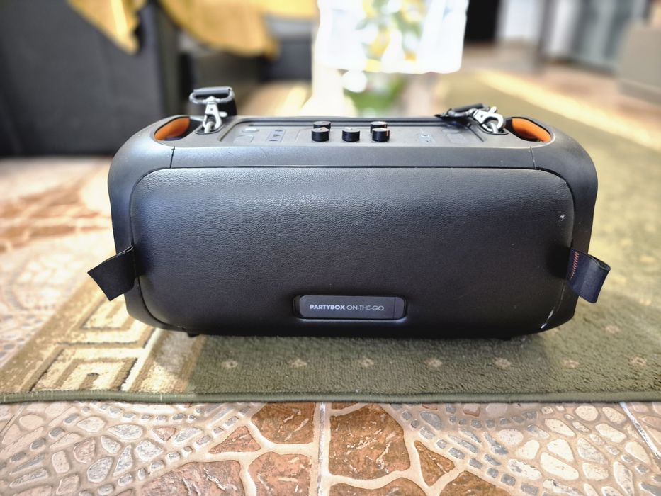 Boxa JBL  partybox on-the-go