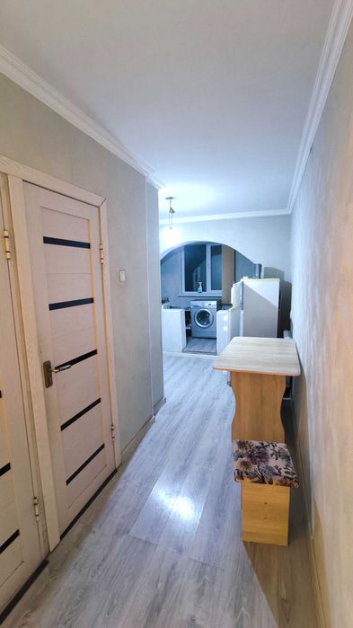 Продаётся 2-комнатная квартира 103-серии в 16 мкр. Этаж: 4 из 5.