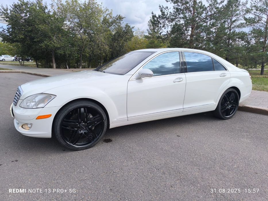 Продам 221 мерседес 2007г.