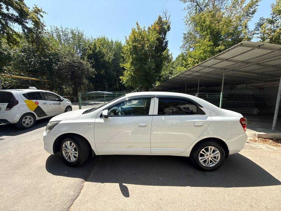 Chevrolet Cobalt 2022 года! Продам свою машину.