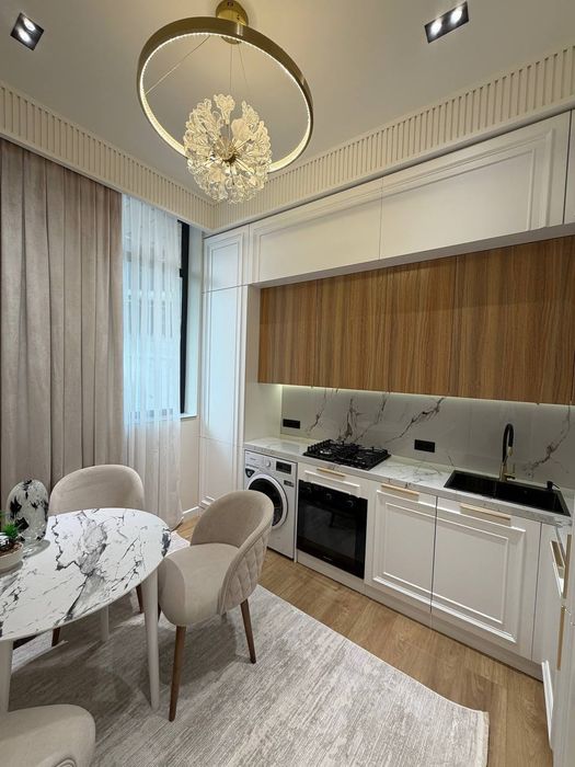 Новостройка 4/1/8