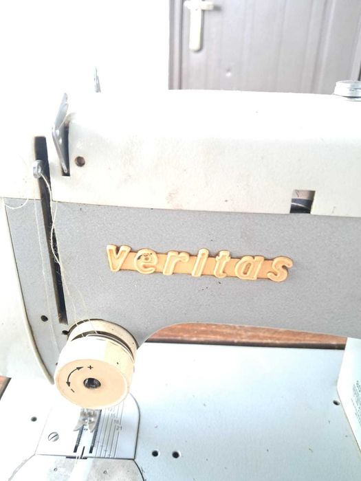 Швейная машинка VERITAS