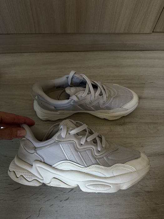 Аdidas Ozweego женские оригинал
