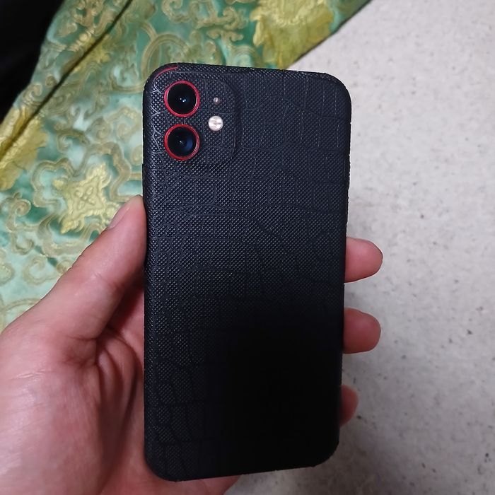 iPhone 11 сатылады