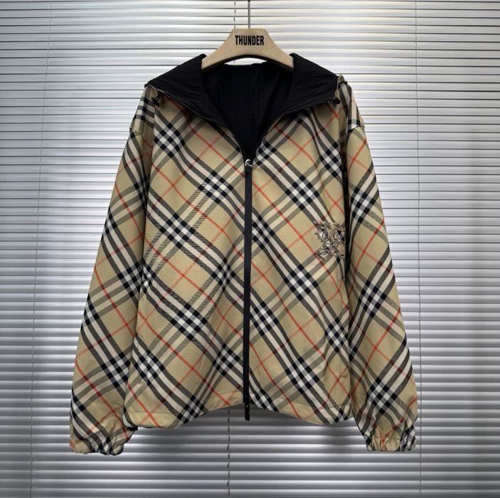 Burberry двулицева ветровка