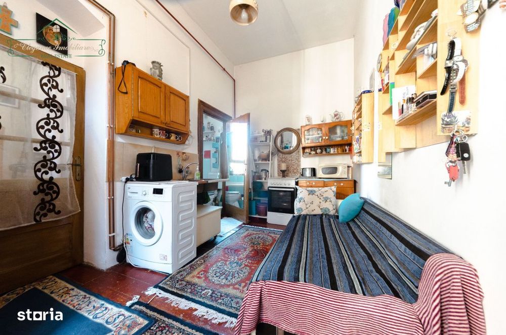 Apartament cu 2 camere, centrala proprie si demisol, zona Ultracentral