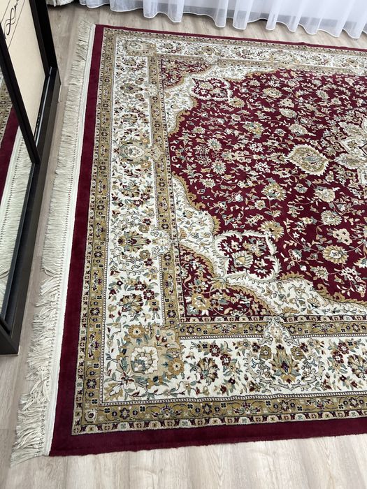 Ковер в отличном состоянии