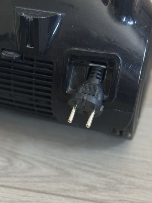 Пылесос от Midea