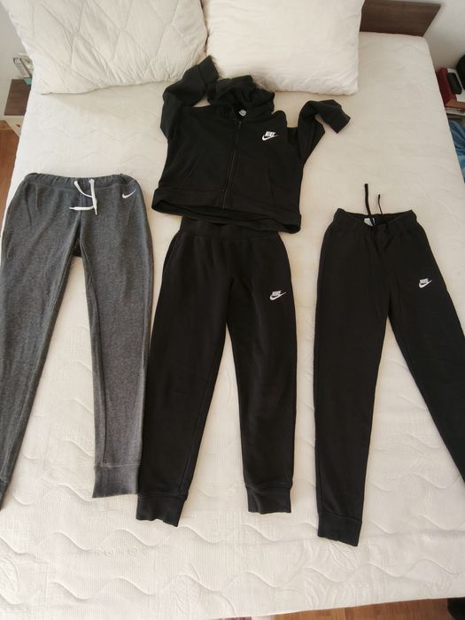 Детски долнища nike