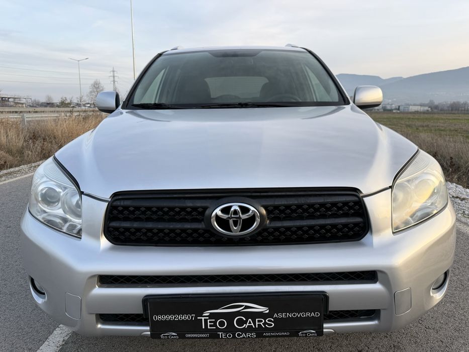 Toyota RAV 4 2.2 D-4D 136к.с 4X4 / EXECUTIVE / KOJA / KEYLESS / NAVI
