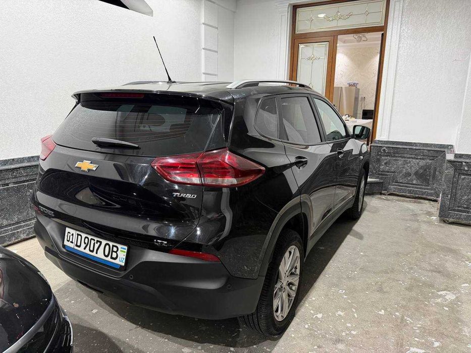 Trecker LTZ 2023 йил (тоза)