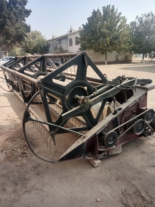 Виктор 410 камбайин сотилади хамма ёґи радной матор очилмаган идиял