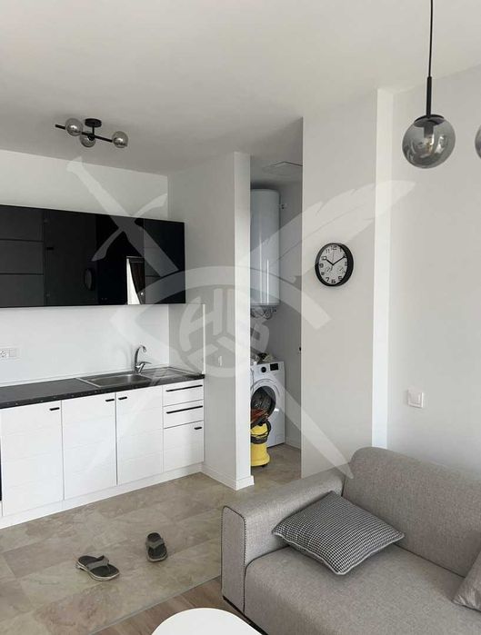 Продава се Двустаен апартамент в София, Люлин 9 - 65 кв.м за 2924 €/кв.м - Снимка #1