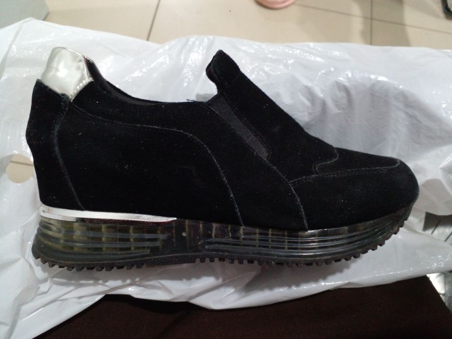 Кроссовки замша, черный