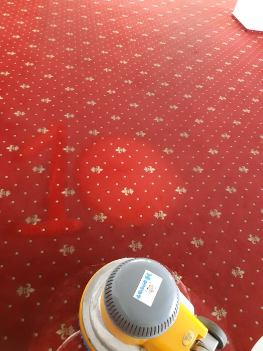 Curatat mochete spălat mochete curatat covoare