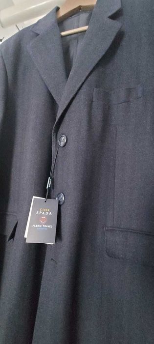 Vând palton nou Spada Roma din lana tweed