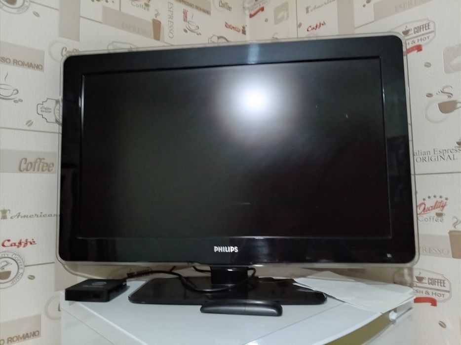 Продам срочно телевизор