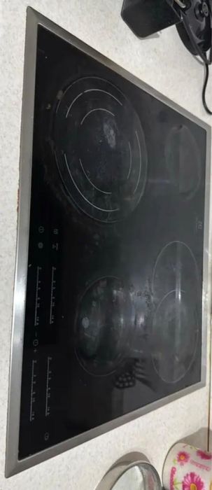 Продам плиту electrolux