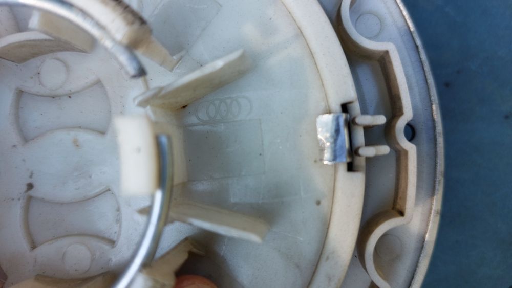 OEM ORIGINALE 146mm Capac Capace Capacele Roata Janta Jante Aliaj Aluminiu Audi A1 A3 A4 A5 A6 A7 8D0601165K