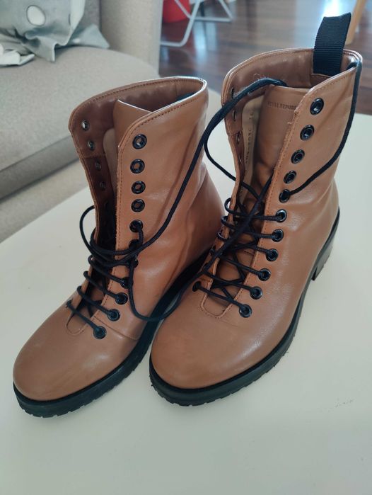 Royal RepubliQ bocanci piele cognac, măr. 36, premium danish