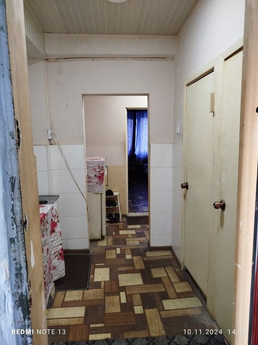 Продажа Чиланзар 20  2/8/9. Бывшее общежитие Срочно.