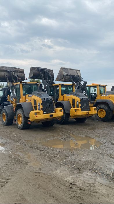 Vand sau inchiriez Incarcator frontal VOLVO L 70 H